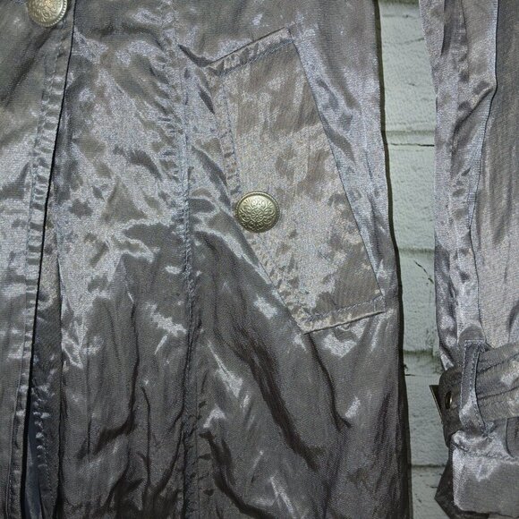 WOMENS METALLIC SATIN TRENCH COAT IN SILVER BY CARMEN SIZE MED TRENDY CLASSSY - Picture 9 of 10